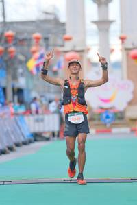 BIB: 5349
                            <button type="button" onclick="openModal(21761235)" class="btn btn-primary btn-sm float-right btn-popup" data-toggle="modal" data-target=".modal-high-quality">
                        <i class="fas fa-shopping-cart"></i> Add to Cart
                    </button>
                                            <button type="button" onclick="isThisMe(21761235, true)" class="btn btn-success btn-sm float-right btn-popup btn-isme hidden" data-toggle="tooltip" data-placement="bottom" title="นี่คือรูปของคุณใช่ไหม คลิกที่นี่เพื่อเอาเข้าอัลบั้ม">
                        <i class="fas fa-plus"></i> Add to album
                    </button>
                    <button type="button" onclick="isThisMe(21761235, false)" class="btn btn-warning btn-sm float-right btn-popup btn-isnotme hidden">
                        <i class="fas fa-ban"></i> Remove from album
                    </button>